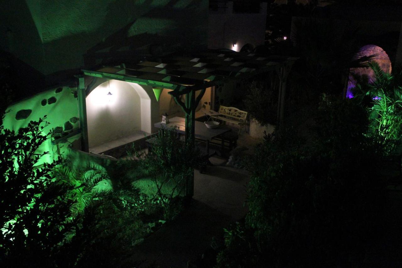 Belair Hotel Perissa  Esterno foto